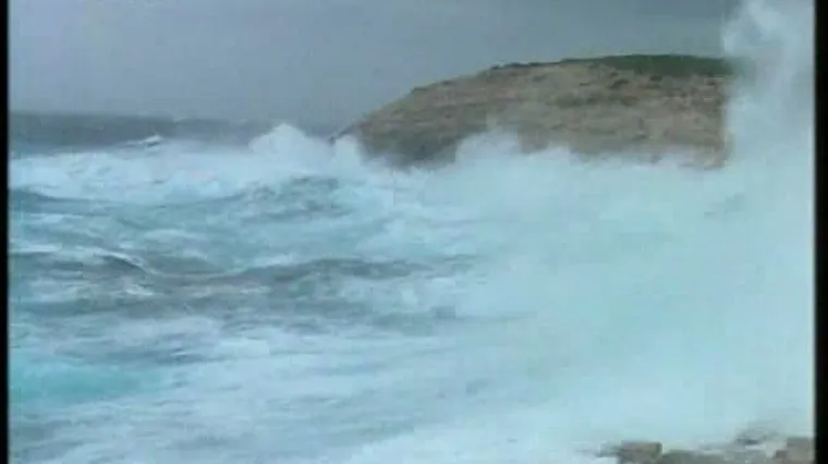 Jedan ribar poginuo, dvojica spa&scaron;ena