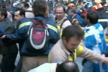 Policajci napali vatrogasce