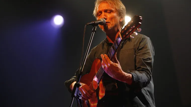 Haustor u izvedbi spaljenog kabareta