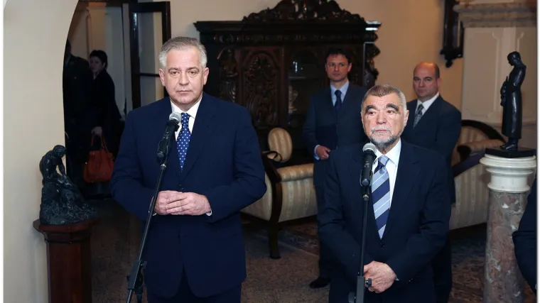 Sanader i Mesić ne daju se smesti