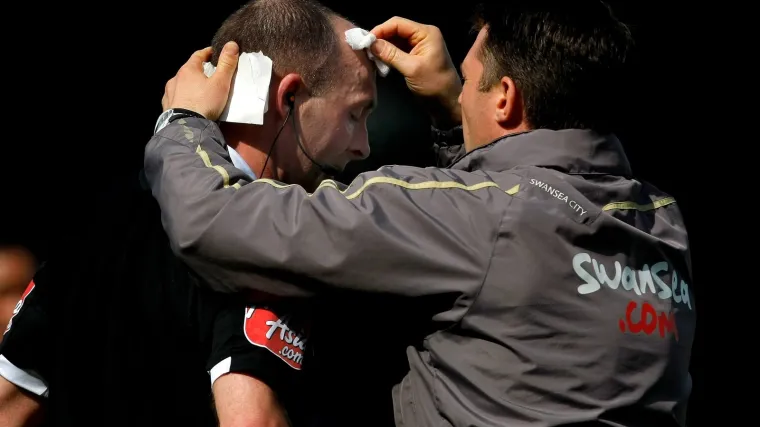 Sucu razbili glavu kovanicom