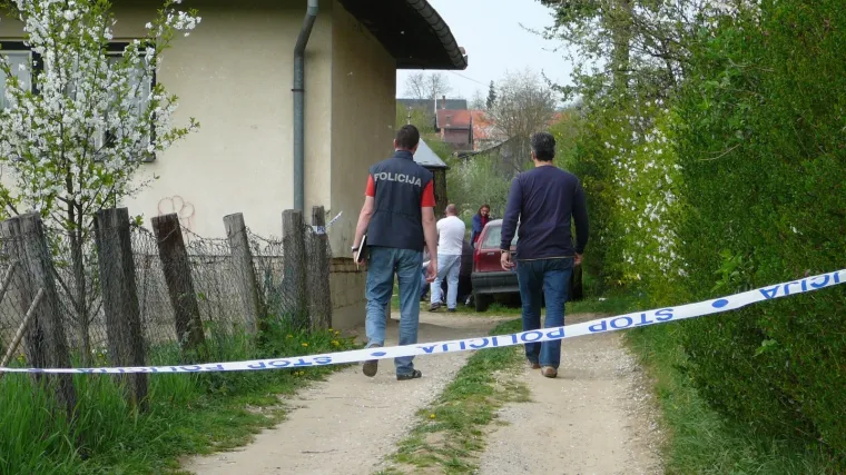 Dječak (10) pao i nabo se na nož