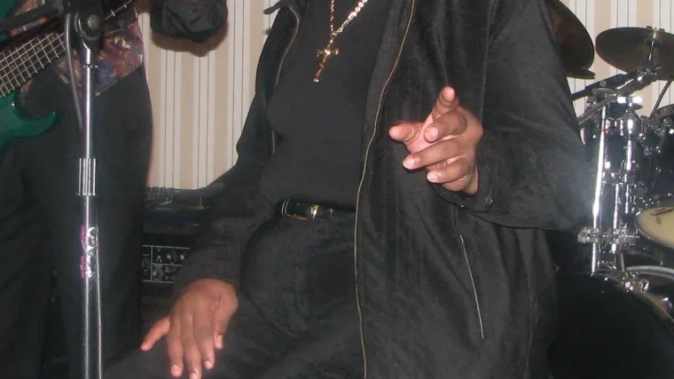 Bobby Womack pjeva s Gorillaz