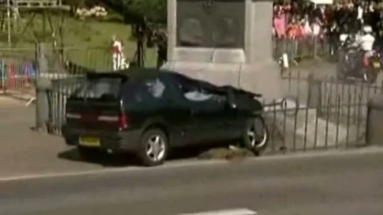 Nizozemska zavijena u crno