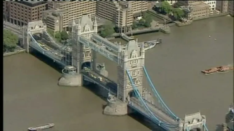 Polomili noge u padu lifta na Tower Bridgeu