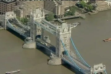 Polomili noge u padu lifta na Tower Bridgeu