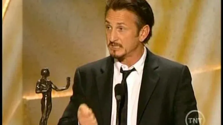 Sean Penn je ostarjeli roker