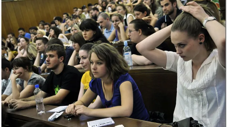 Studenti proglasili deblokadu