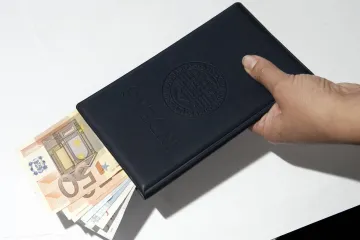 Deša Mlikotin-Tomić na sudu