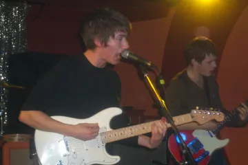 Arctic Monkeys u kolovozu