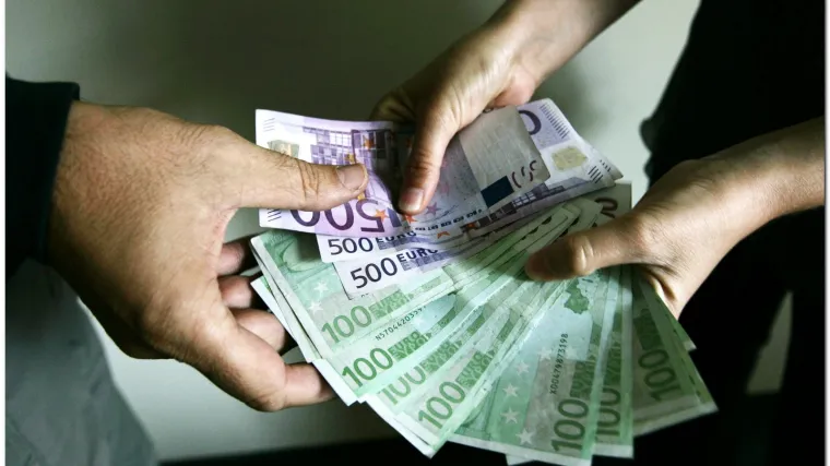 Vlast zakazala u ratu s korupcijom