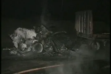 Zapalio se alkohol, izgorio autobus