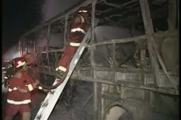 Zapalio se alkohol, izgorio autobus