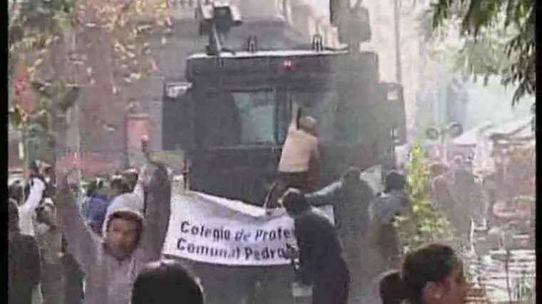 Nastavnici se sukobili s policijom