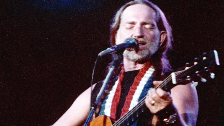 Willie Nelson obrađuje standarde