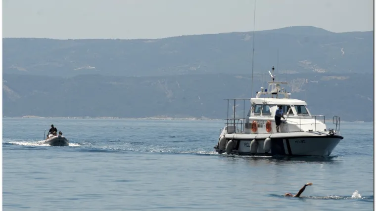 Utopilo se dvoje turista