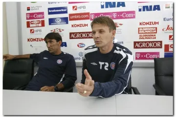 Vujović okrenuo leđa Miši