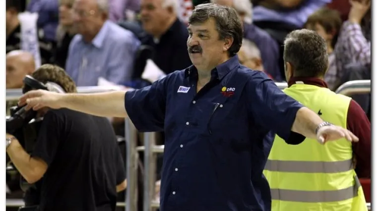 Hrvatska sa Srbijom za finale