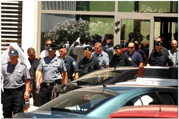 Palo pola splitskih pomorskih policajaca