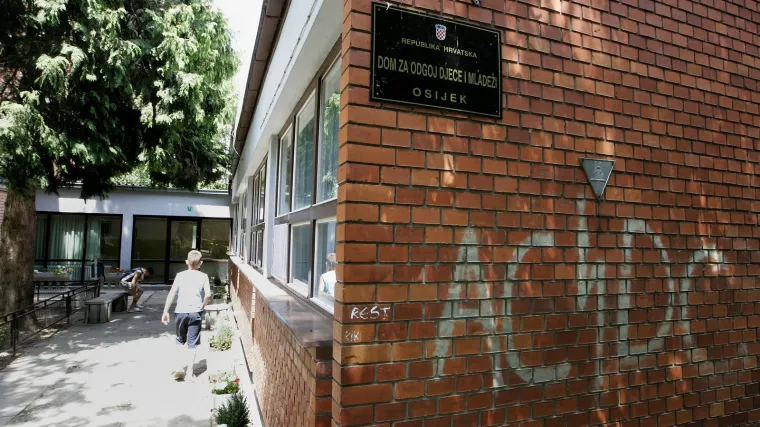 Pritvor za "lažnu" aferu s prostitucijom