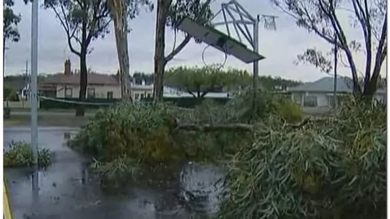 Snažna oluja poharala jug Australije