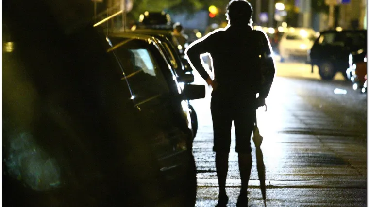 Starac umro kod prostitutke