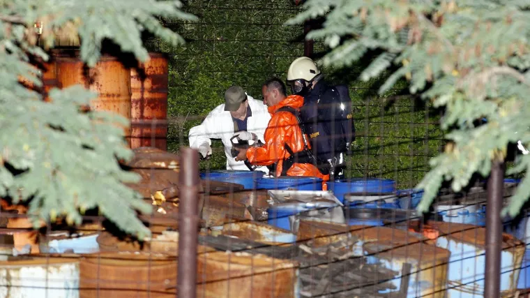 Otrovne bačve cijelu noć čuvala policija