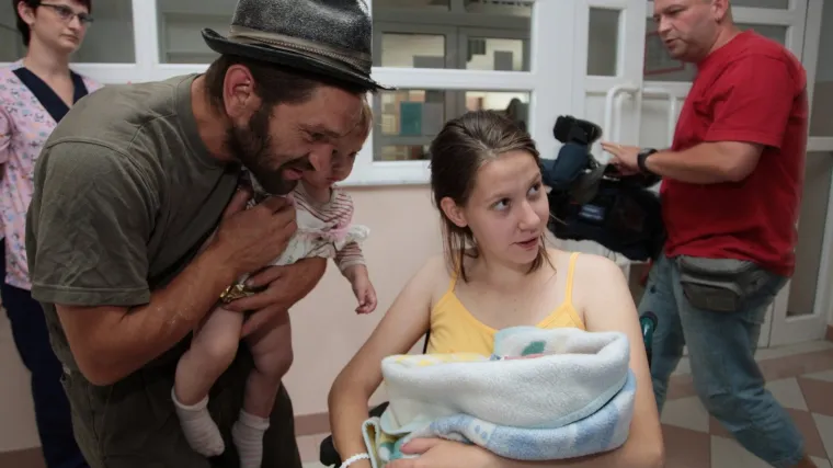 Suprug je porodio u Fiatu Unu