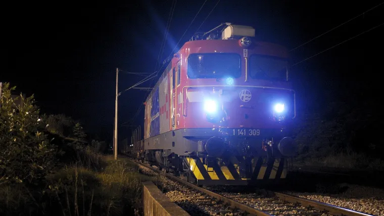 Teretni mu vlak odrubio glavu