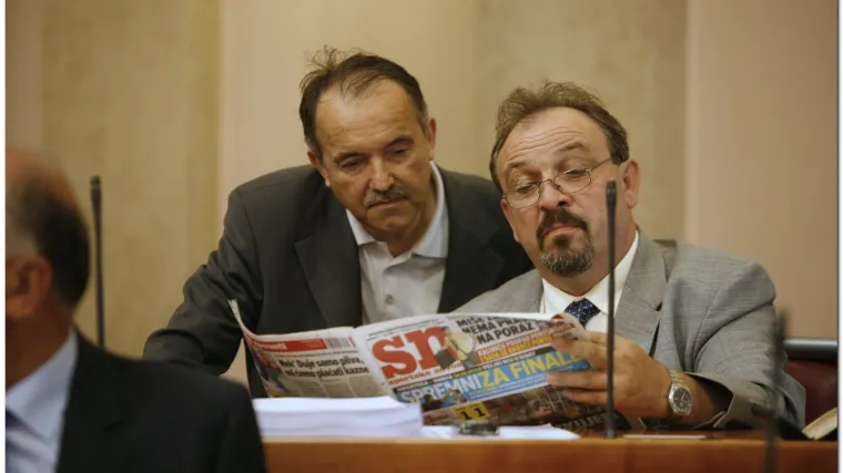 Izglasan veći PDV i veće tro&scaron;arine