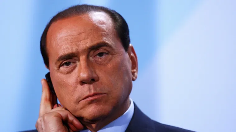 Berlusconi prodaje Milan?