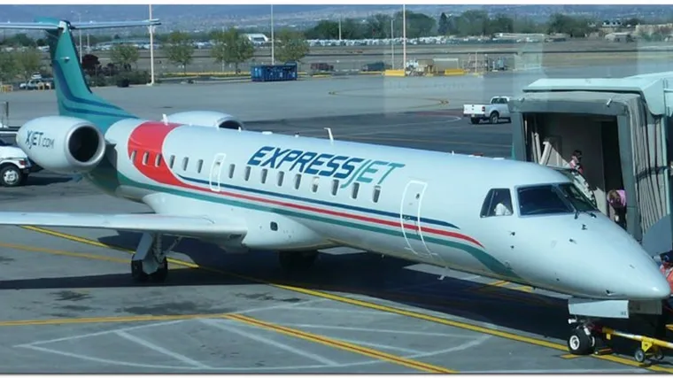 Putnike držali &scaron;est sati u avionu