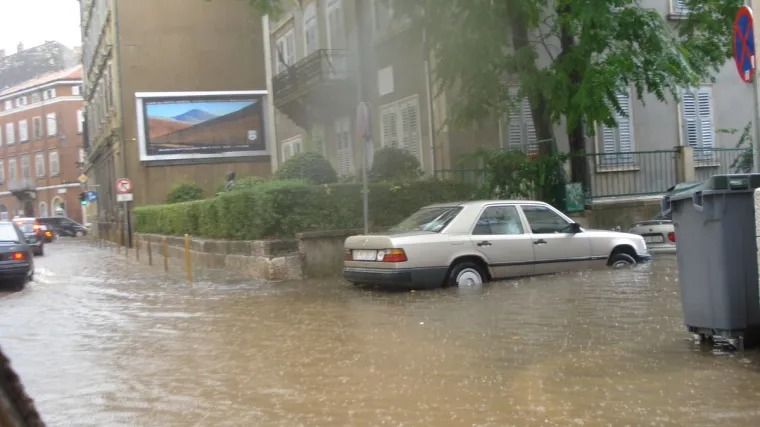 Ki&scaron;a Pulu pretvorila u jezero