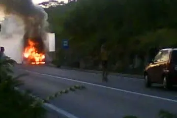 Gorio autobus s 30 putnika