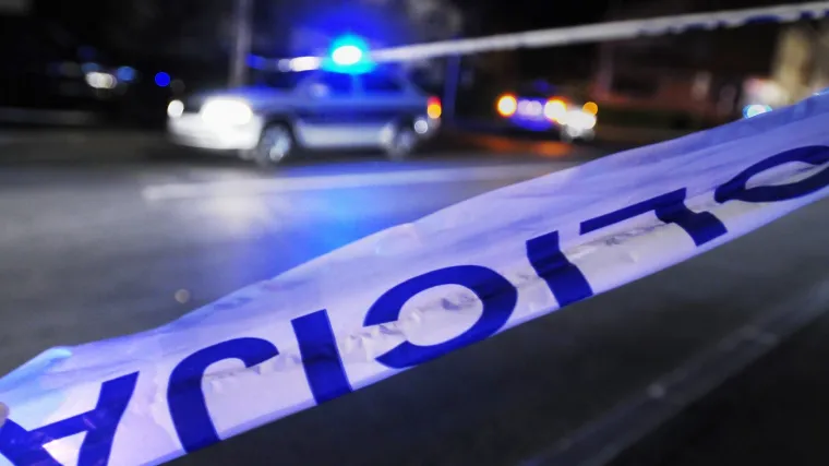 Tinejdžer izazvao prometnu, poginuo suputnik