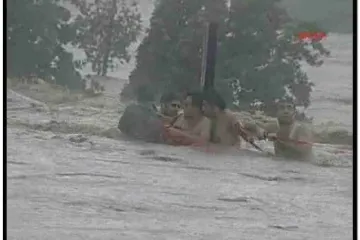 Utapanje na ulicama Istanbula