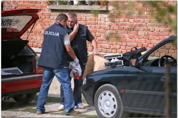 Ženu sačmaricom upucao susjed