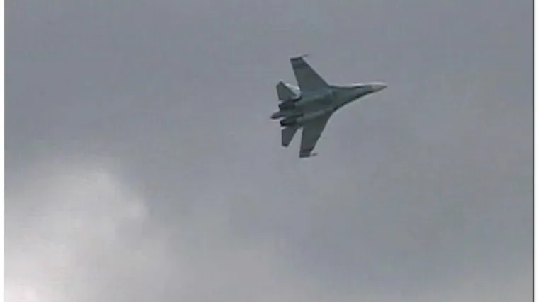 Na paradi u Iranu pao avion