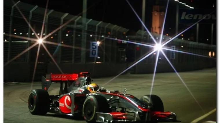 Hamiltonu prva startna pozicija