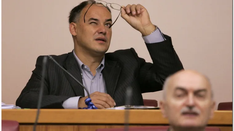 Kajin: Jadranka, pokupi kufere!