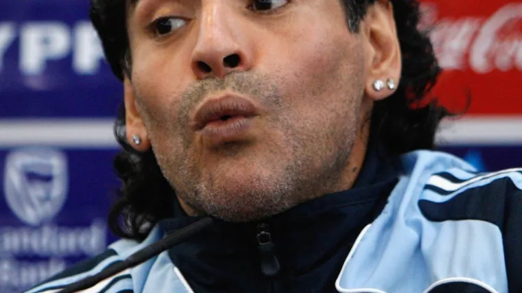 Fifa istražuje Maradonu