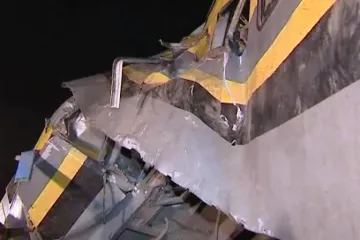 U sudaru vlakova 25 mrtvih