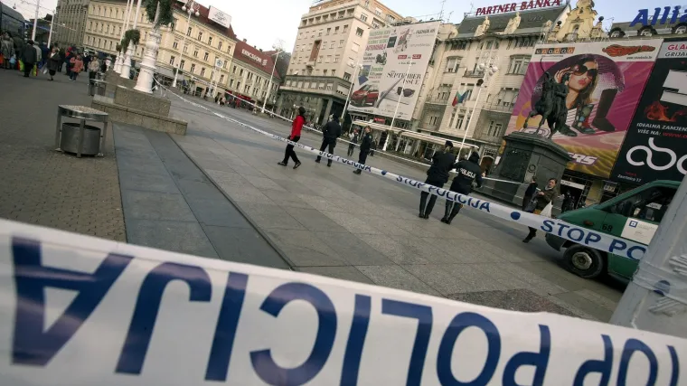 Nema bombe na Trgu bana Jelačića