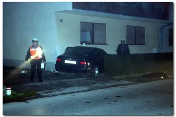 Mladić se zabio u zid i poginuo