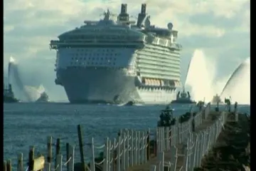 'Oasis of the Seas' uplovio u luku na Floridi