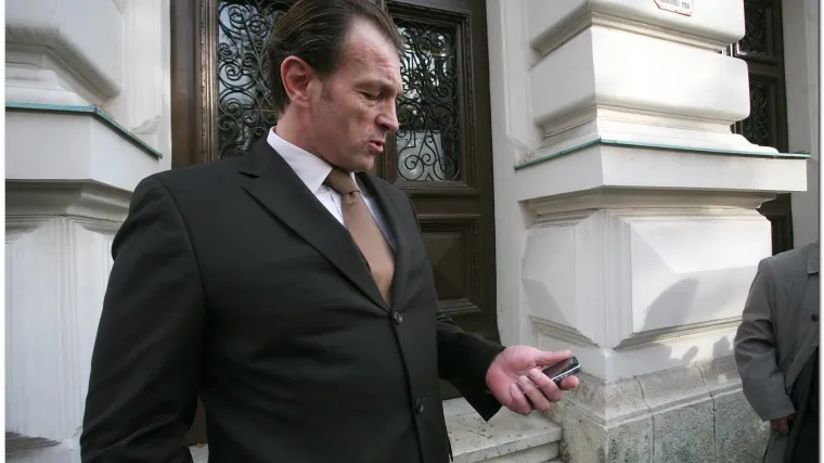 Oslobođen Nikica Jelavić