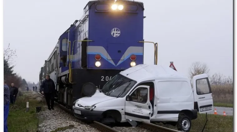 Poginuo u naletu vlaka