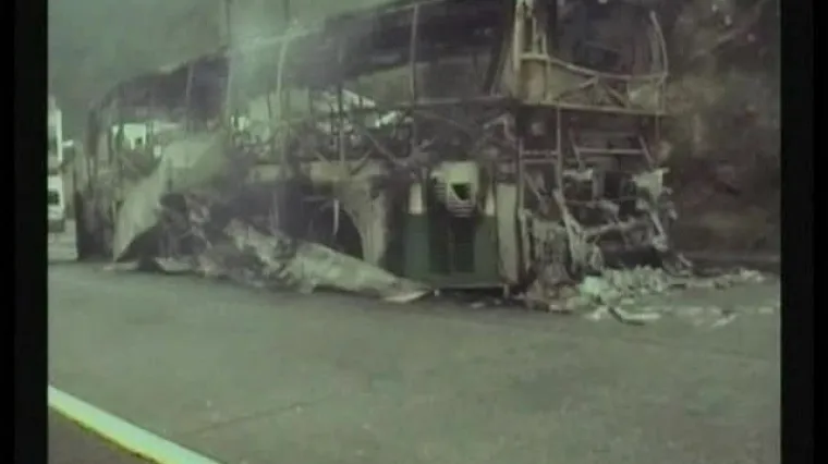 &Scaron;estero civila izgorjelo u busu