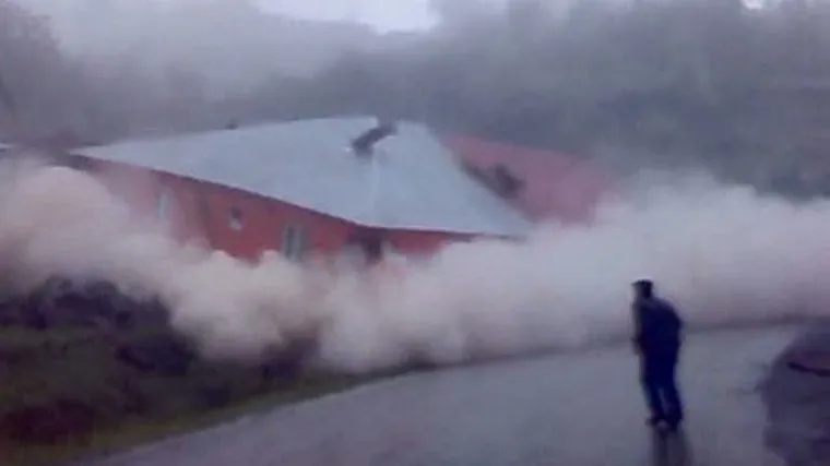 Pred očima mu se uru&scaron;ila kuća