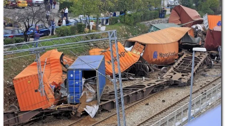 Zbog nesreće vlaka 6 osoba pod istragom
